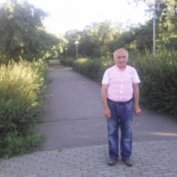 Знакомство с парнем Гоша Варданян  (@gevst880) 58 лет Москва
