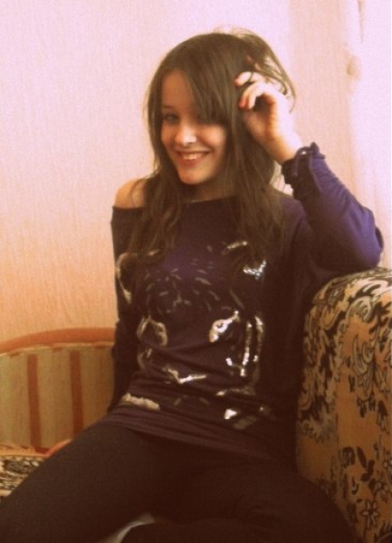 7583